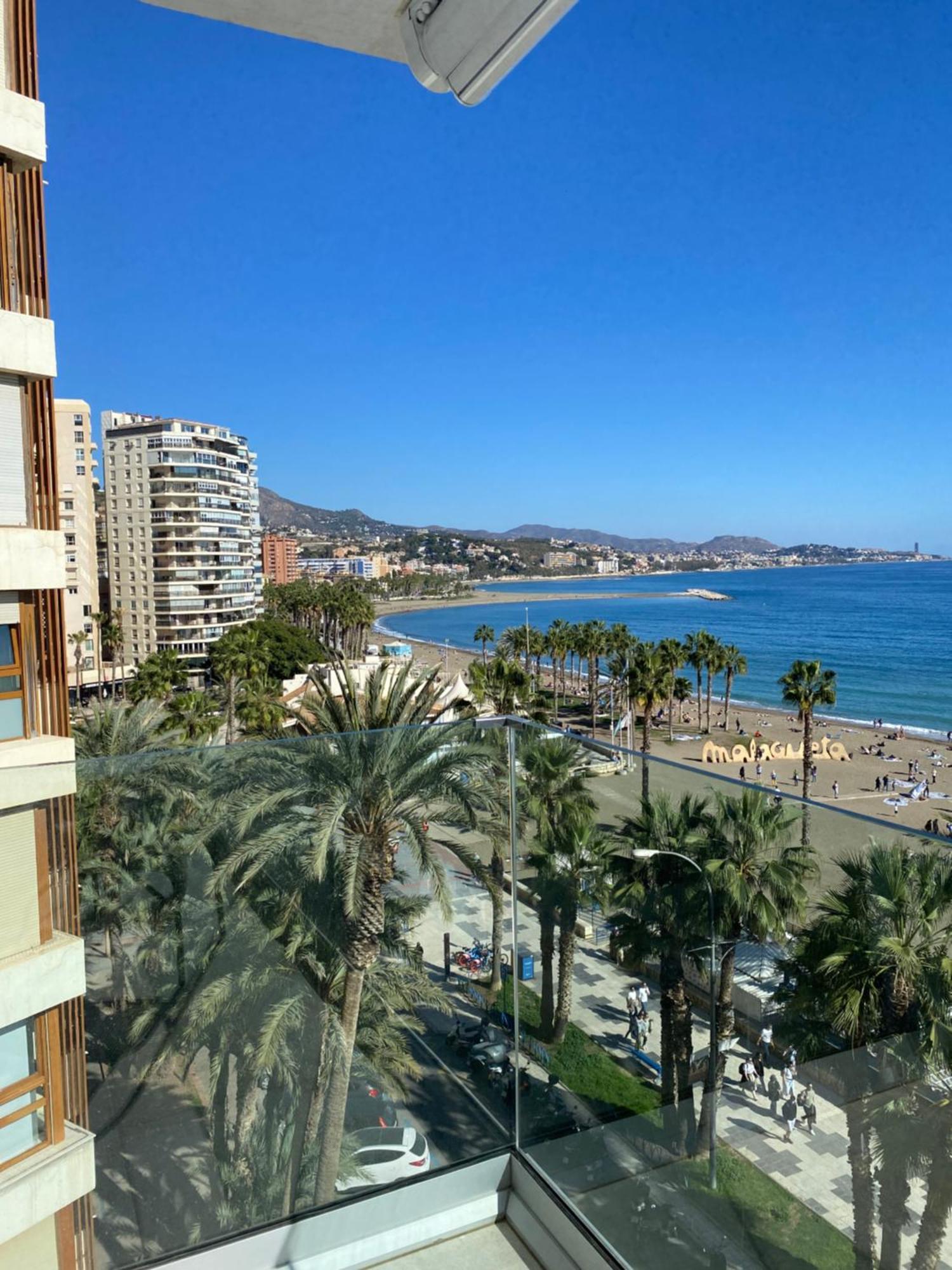 מאלגה Apartamento Con Terraza Vista Al Mar Malagueta מראה חיצוני תמונה